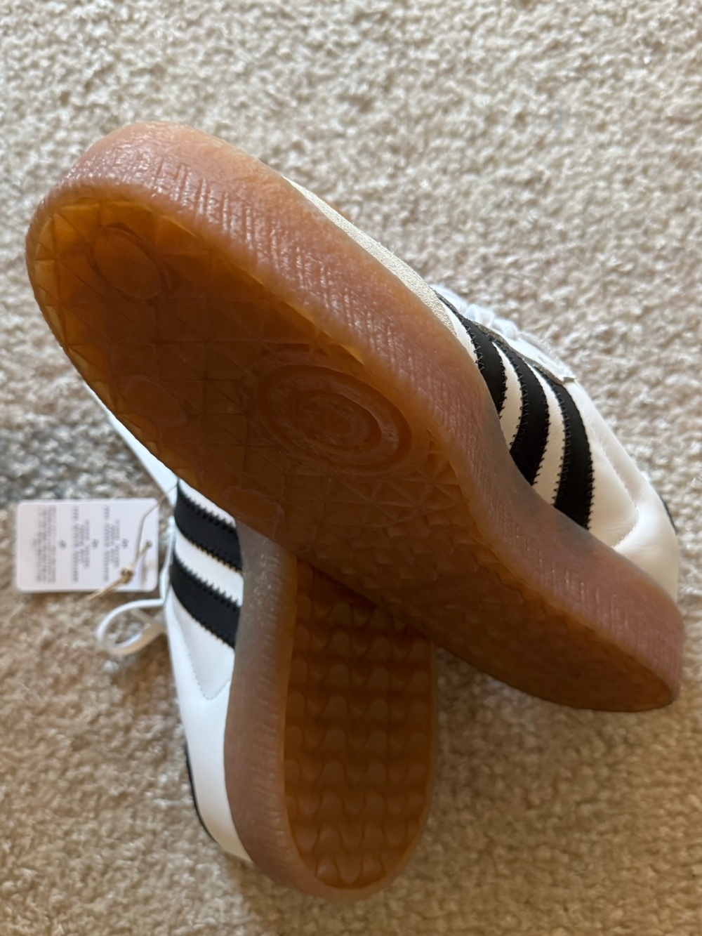 NEW adidas Samba Sneaker in White Core Black Gold Met - Picture 12 of 13
